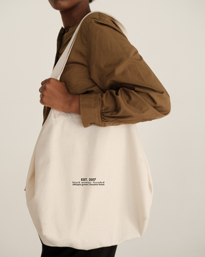 【NAVIVERSE】 Lucky Tote Bag ♥2Color Brand Tote Bag — WONDERLIKEWANDER
